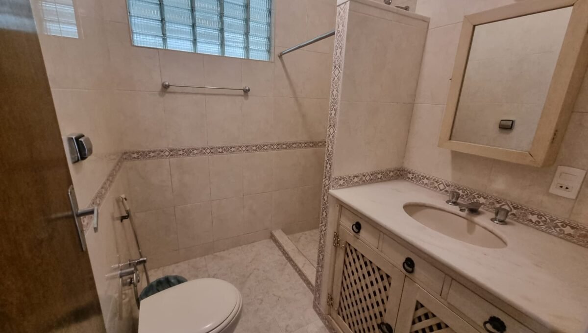 WhatsApp Image 2026-01-09 at 10.40.36