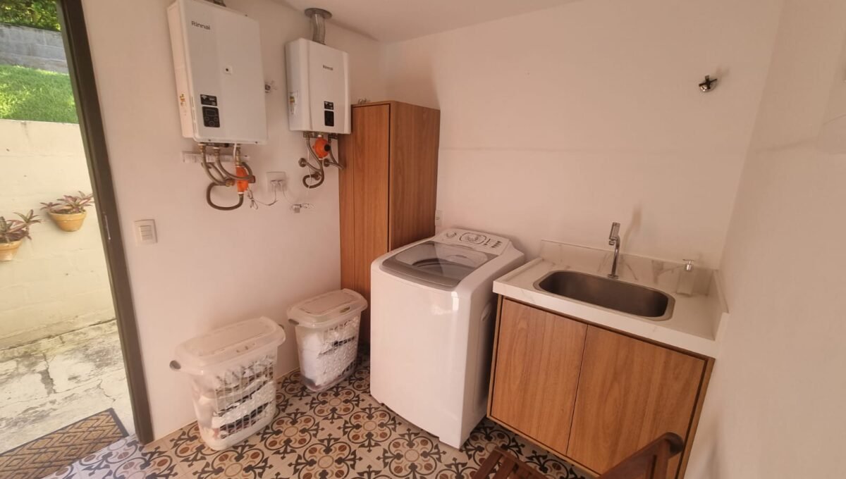 WhatsApp Image 2026-04-20 at 13.38.37 (2)